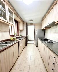 Stratford Court (D16), Condominium #616680771